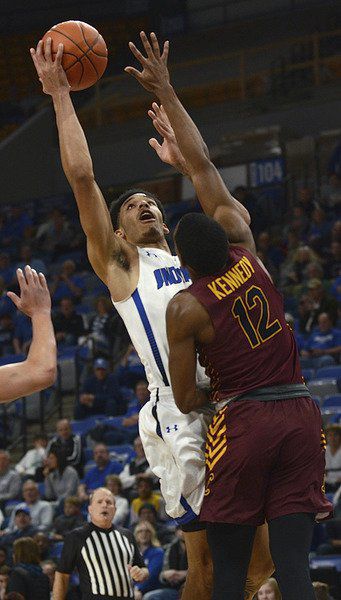 Sycamores roll over Ramblers